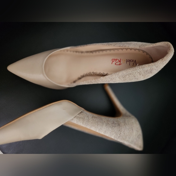 Never worn cream heels - Picture 3 of 4